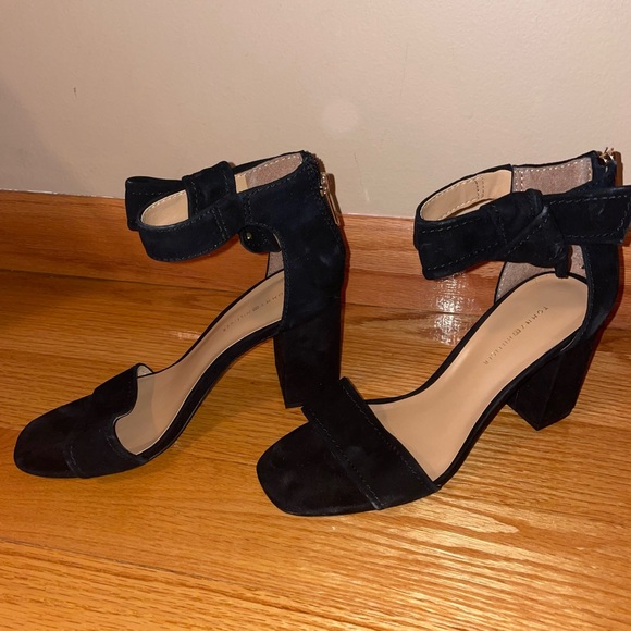 Tommy Hilfiger High Heel Strap Sandal - Suede - Size 8.5 - Picture 6 of 9